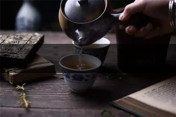 走入茶中，泡出自我-1-1