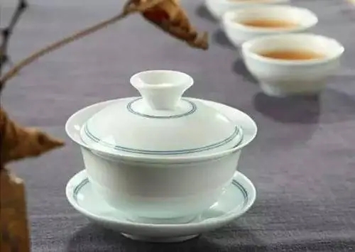 蓋碗怎么試普洱茶?