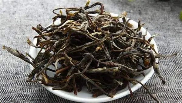 教你如何辨別冰島普洱茶！