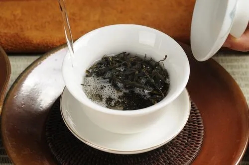 普洱茶怎么泡？原來(lái)熟茶和生茶泡法不一樣，浪費(fèi)了多少茶葉