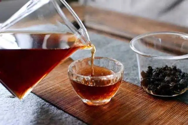 如何沖泡出一杯好喝的普洱茶來(lái)？