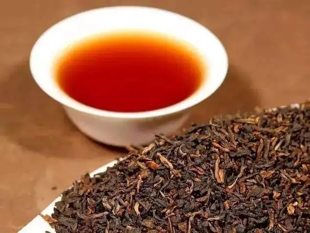 如何選購、辨識普洱茶優(yōu)劣？