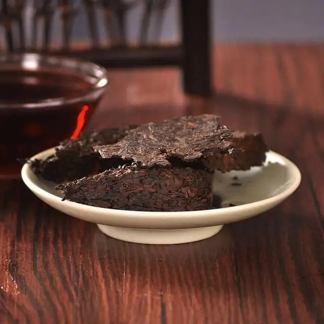 邊銷茶工藝，在保護(hù)的道路上