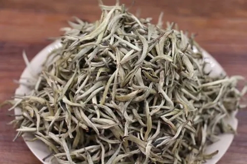 云南景谷大白茶，月光白